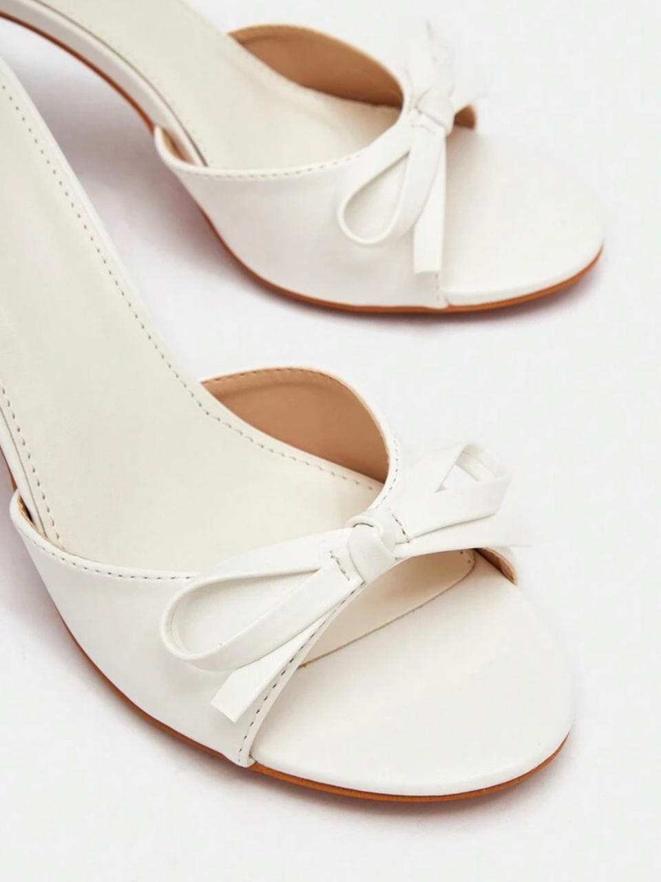Bow Detailed Mule Heel