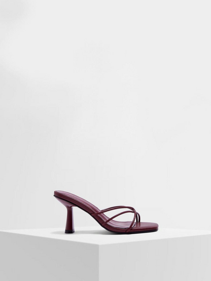 Cuccoo Low Toe Post Heels