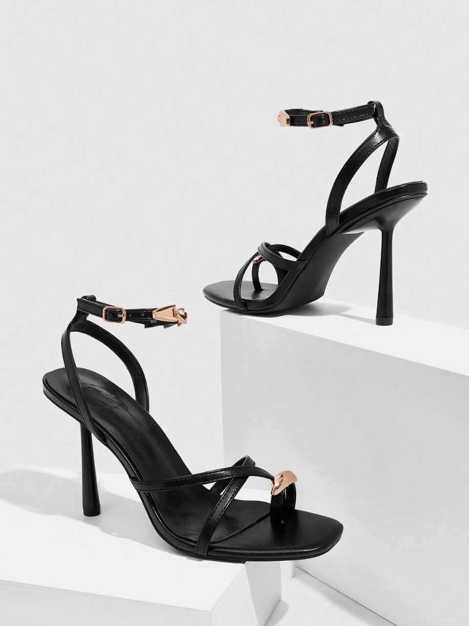 Cuccoo Metal Ring Strap Heels