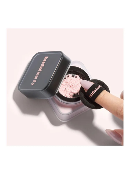 HUDA BEAUTY- Easy Bake Loose Powder Mini • 6g Shade: Cherry Blossom